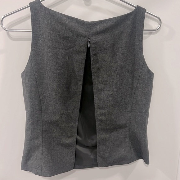 Ann Taylor Grey Shell | Stretch 96% Wool Blend | Excellent Condition | Size 4 | - Picture 5 of 8